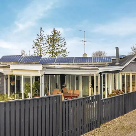 Five-bedroom In Сasa de vacaciones